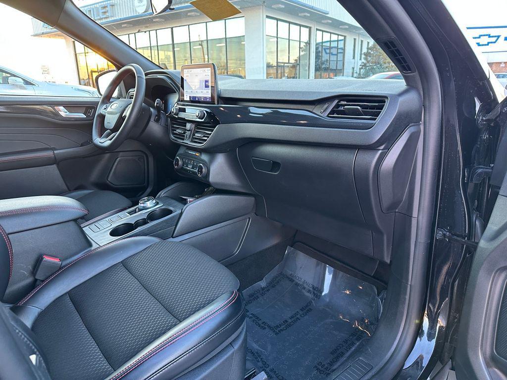 used 2025 Ford Escape car, priced at $23,988