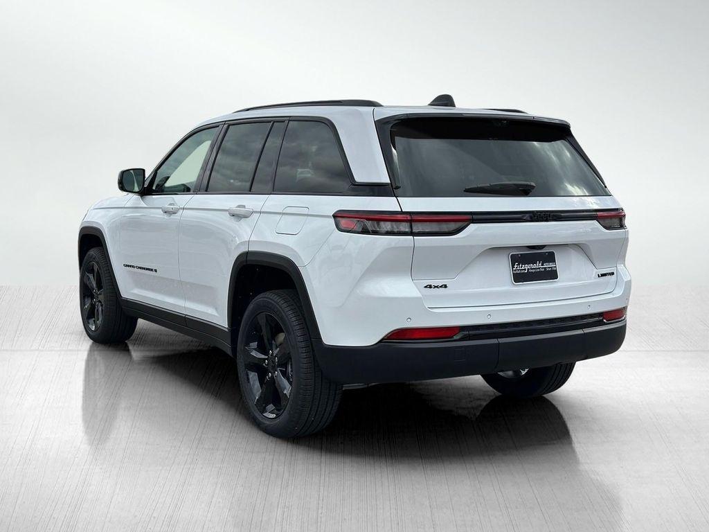 new 2025 Jeep Grand Cherokee car, priced at $46,297