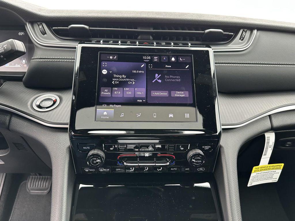 new 2025 Jeep Grand Cherokee car, priced at $36,656