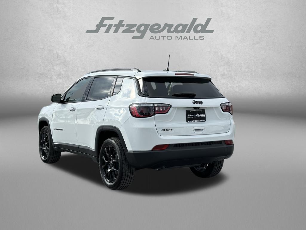 new 2026 Jeep Compass car, priced at $32,136