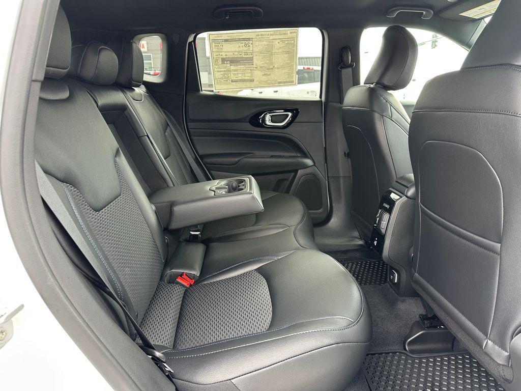 new 2026 Jeep Compass car, priced at $32,136