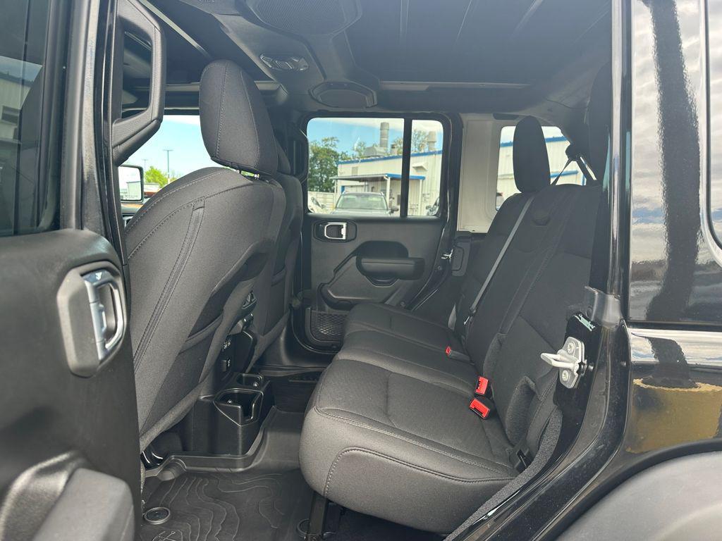 used 2022 Jeep Wrangler Unlimited car, priced at $31,787