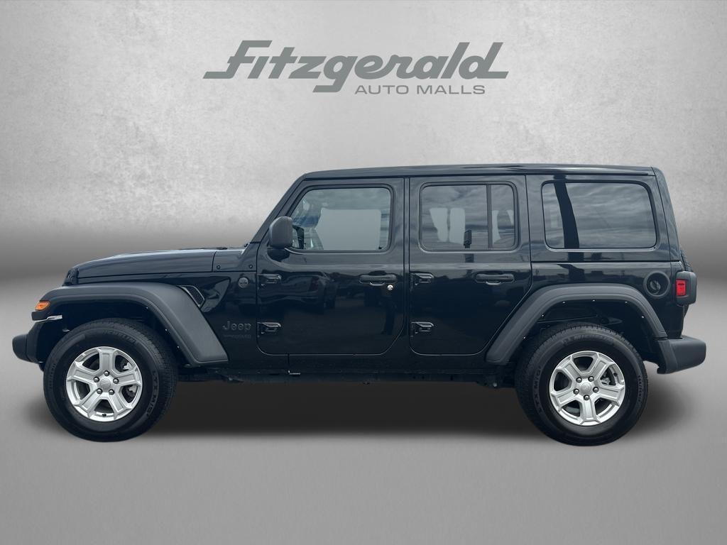 used 2022 Jeep Wrangler Unlimited car, priced at $31,787