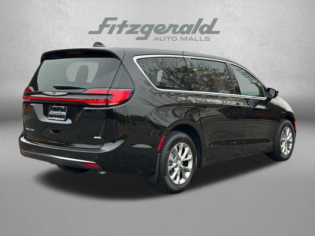 new 2026 Chrysler Pacifica car, priced at $41,258