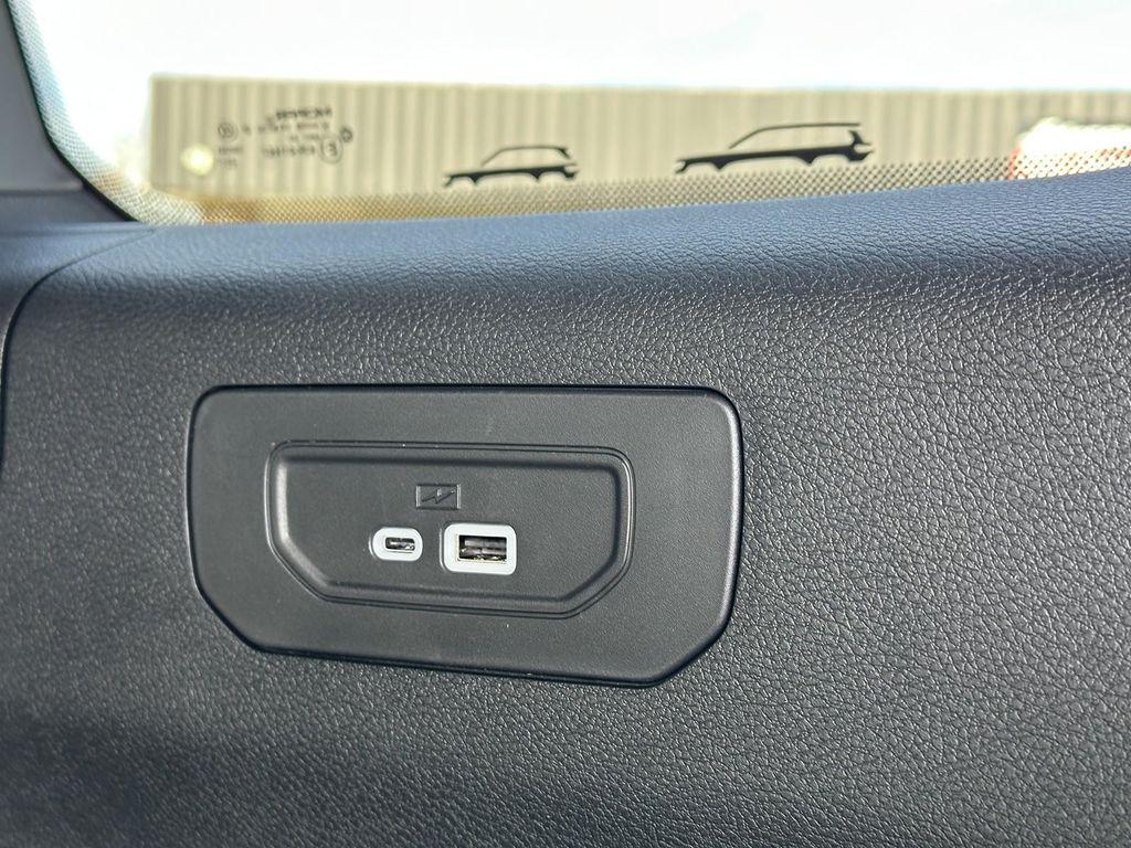 new 2025 Jeep Grand Cherokee L car, priced at $44,148