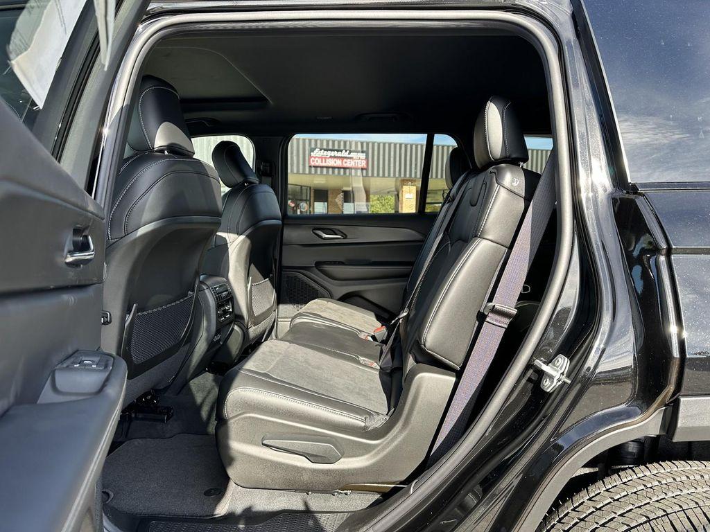 new 2025 Jeep Grand Cherokee L car, priced at $44,148