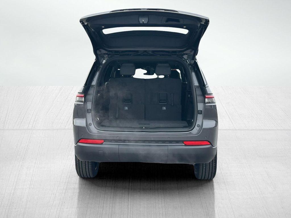 new 2025 Jeep Grand Cherokee L car, priced at $49,123