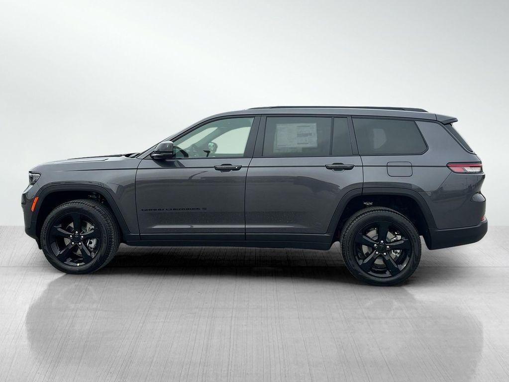 new 2025 Jeep Grand Cherokee L car, priced at $49,123