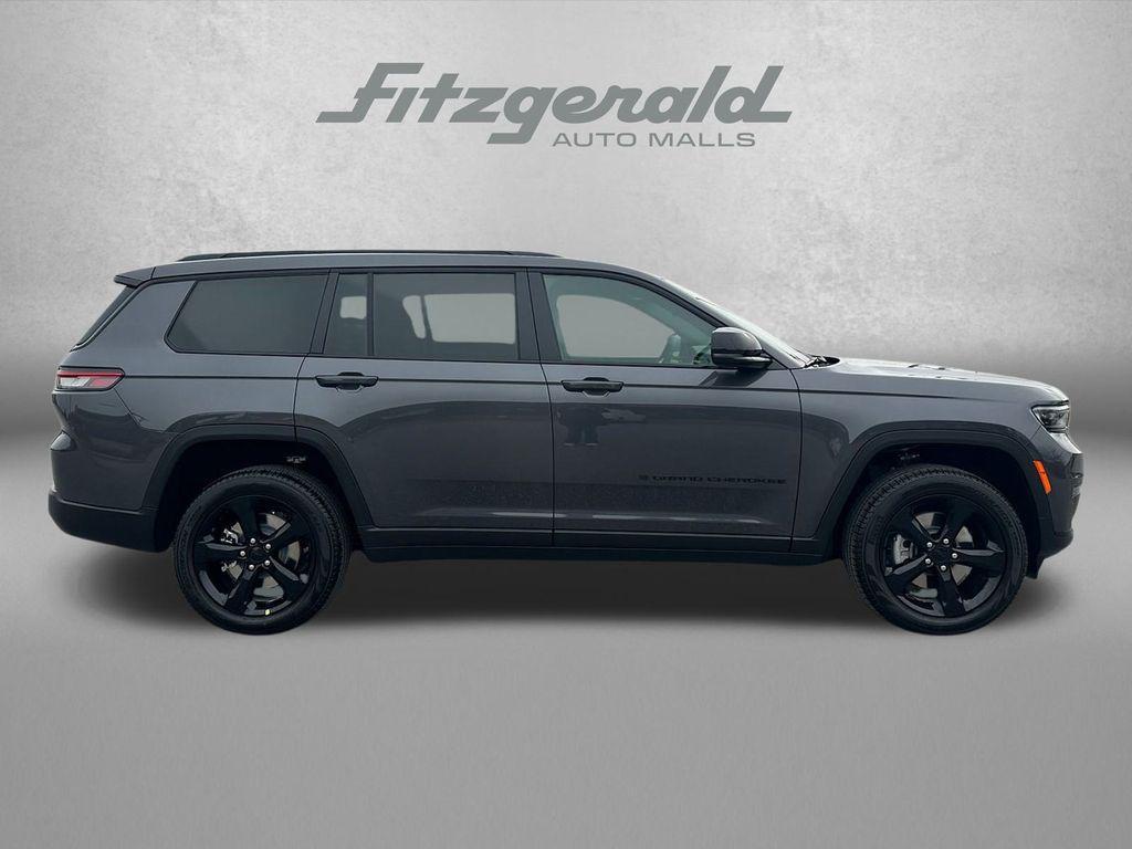 new 2025 Jeep Grand Cherokee L car, priced at $46,623