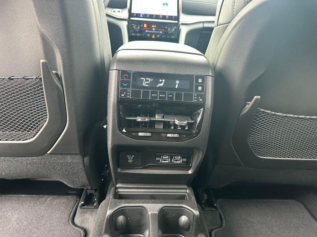 new 2025 Jeep Grand Cherokee L car, priced at $46,623