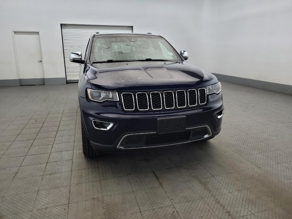 used 2017 Jeep Grand Cherokee car, priced at $18,095