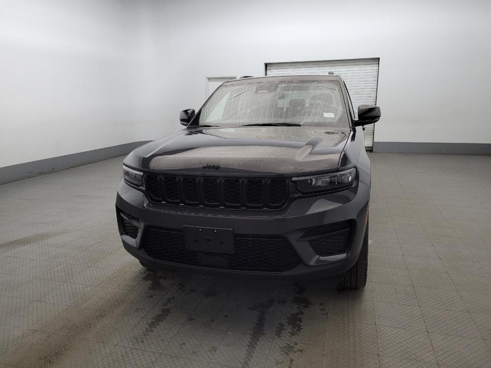used 2023 Jeep Grand Cherokee car, priced at $30,495