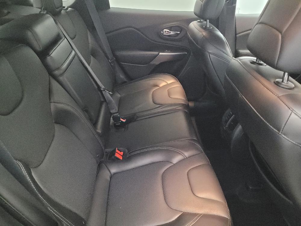 used 2019 Jeep Cherokee car, priced at $20,395