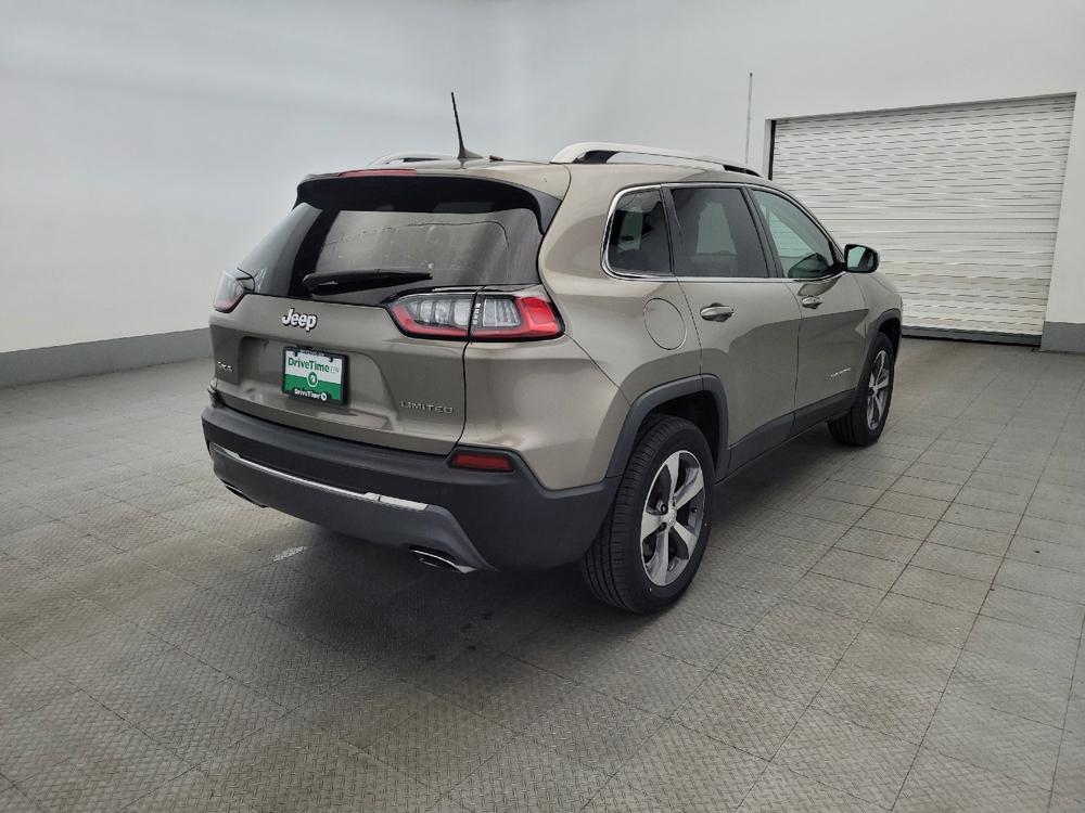 used 2019 Jeep Cherokee car, priced at $20,395