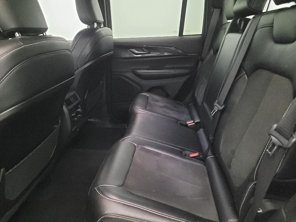 used 2023 Jeep Grand Cherokee car, priced at $27,995