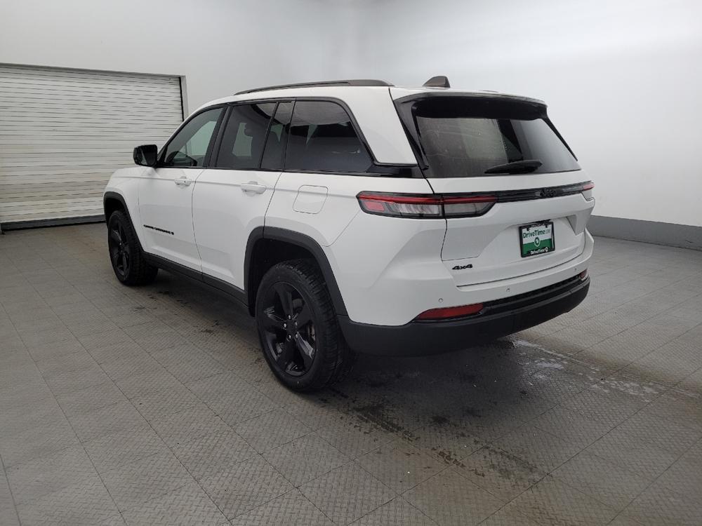used 2023 Jeep Grand Cherokee car, priced at $27,995