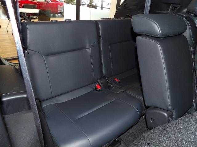 used 2025 Mitsubishi Outlander car, priced at $25,409