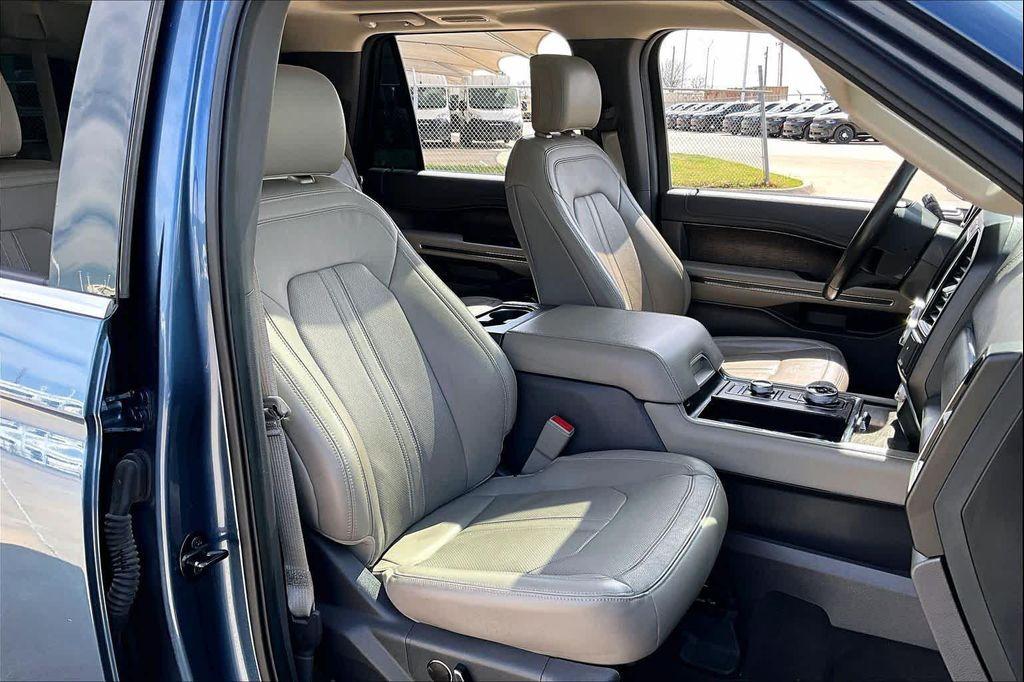 used 2019 Ford Expedition car, priced at $24,900