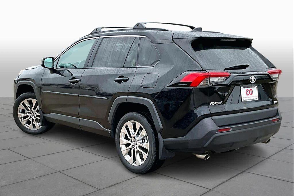 used 2021 Toyota RAV4 car, priced at $26,900