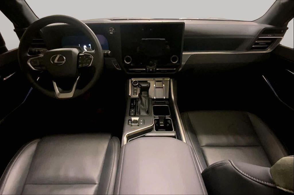 used 2024 Lexus GX 550 car, priced at $86,399