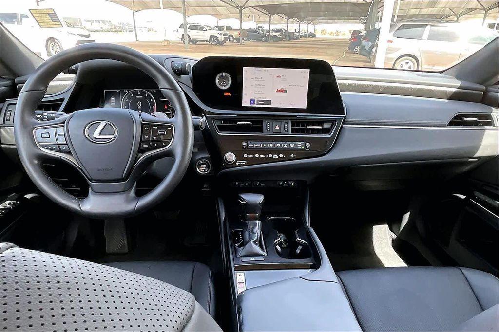 used 2024 Lexus ES 350 car, priced at $36,500