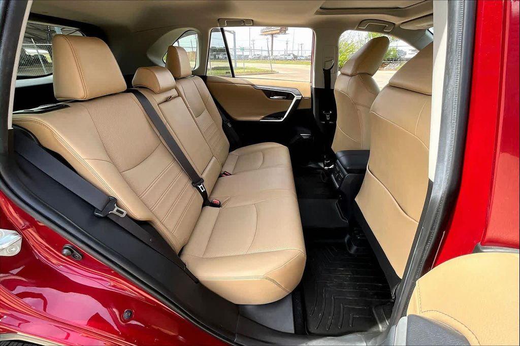 used 2019 Toyota RAV4 car, priced at $24,400