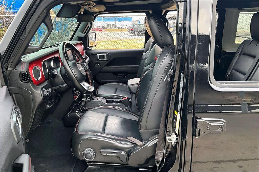 used 2022 Jeep Wrangler Unlimited car, priced at $33,900