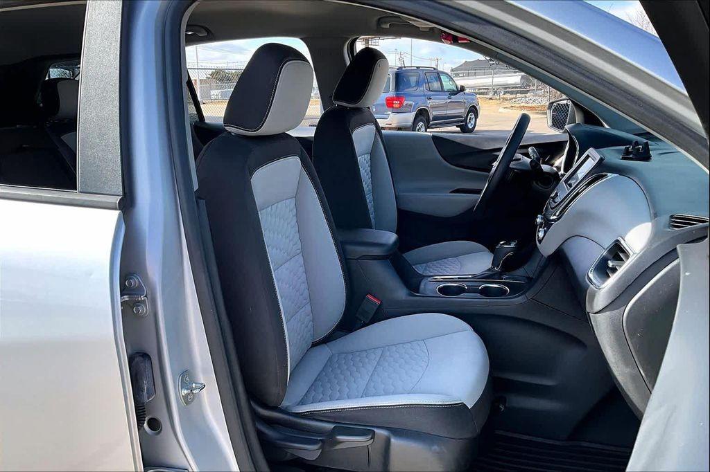 used 2020 Chevrolet Equinox car, priced at $12,900