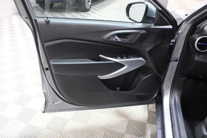 new 2026 Chevrolet Trax car, priced at $23,885