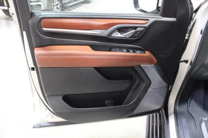 used 2023 GMC Yukon XL car, priced at $67,385