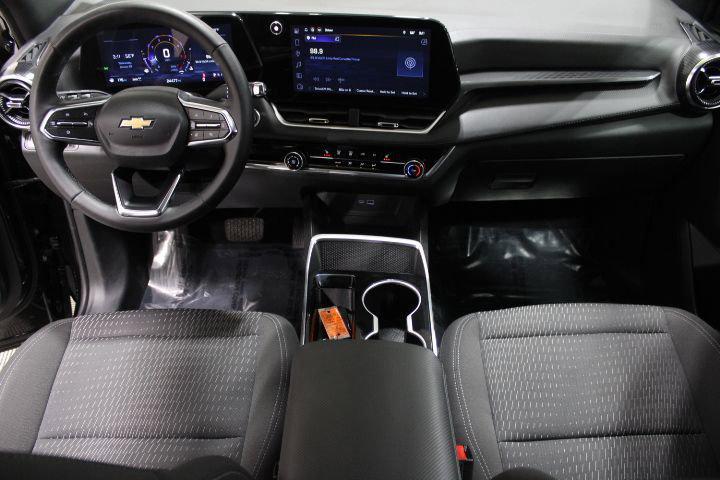 used 2025 Chevrolet Equinox car, priced at $26,795