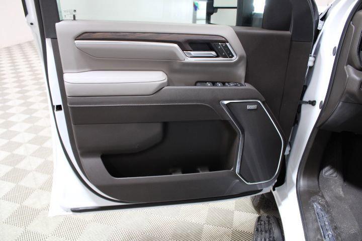 new 2025 GMC Sierra 2500 car, priced at $78,640