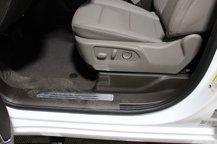 new 2025 GMC Sierra 2500 car, priced at $78,640