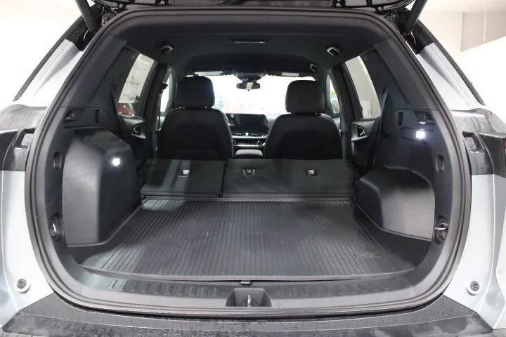 new 2026 Chevrolet Equinox car, priced at $37,510