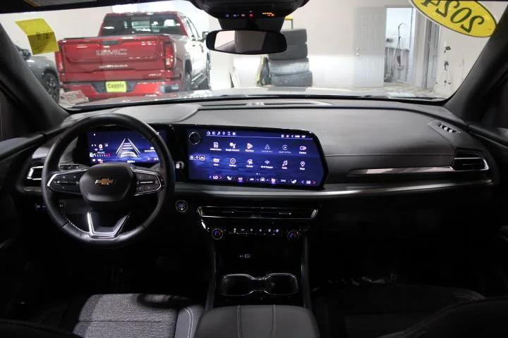 used 2024 Chevrolet Traverse car, priced at $37,390