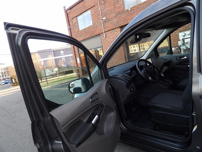 used 2022 Ford Transit Connect car, priced at $18,995