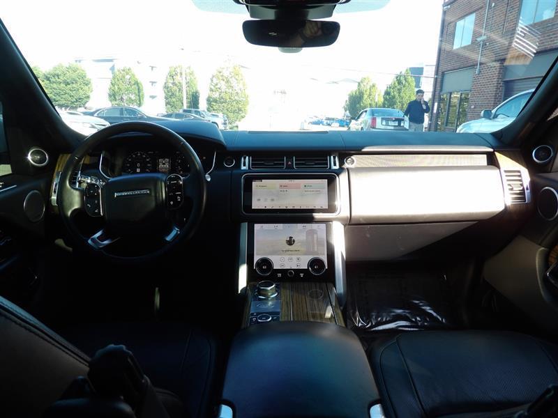 2018 White Land Rover Range Rover