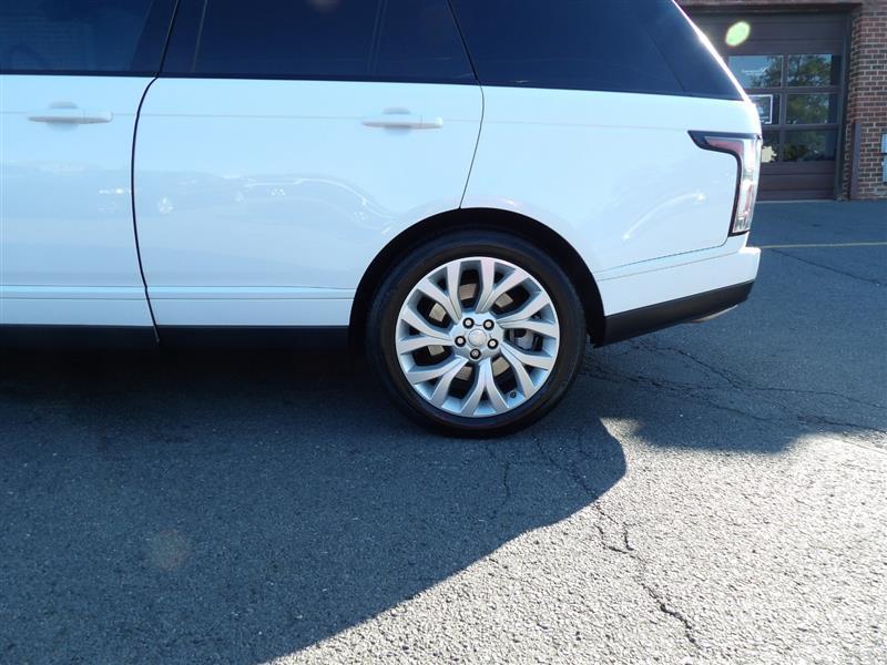 2018 White Land Rover Range Rover