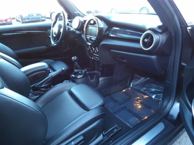 used 2015 MINI Hardtop car, priced at $12,995