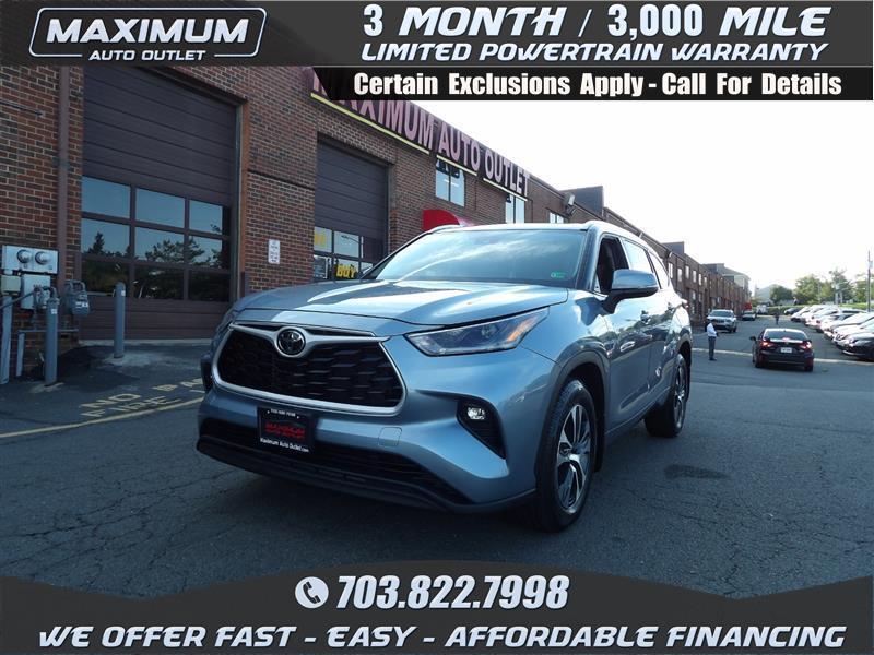 used 2021 Toyota Highlander car, priced at $30,995