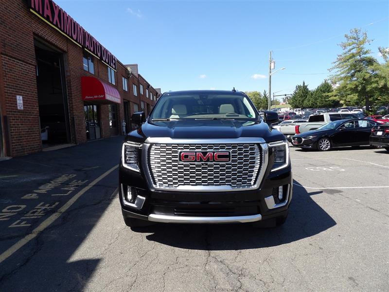 used 2021 GMC Yukon XL car, priced at $45,995