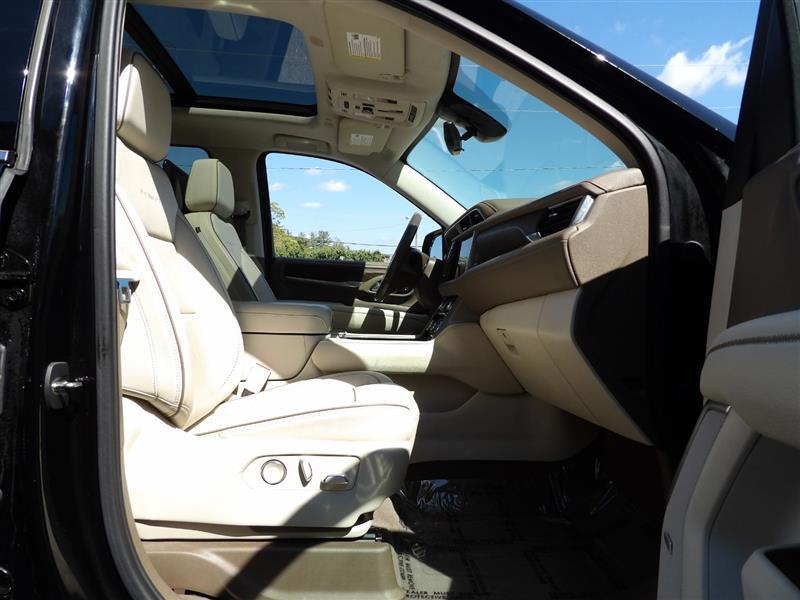 used 2021 GMC Yukon XL car, priced at $45,995