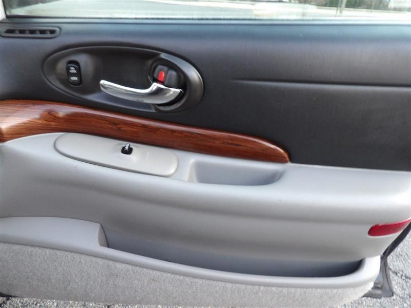 used 2004 Buick LeSabre car, priced at $5,995