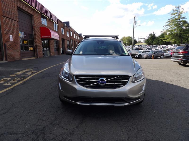used 2015 Volvo XC60 car, priced at $10,995