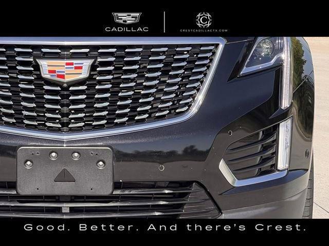 used 2023 Cadillac XT5 car, priced at $35,837