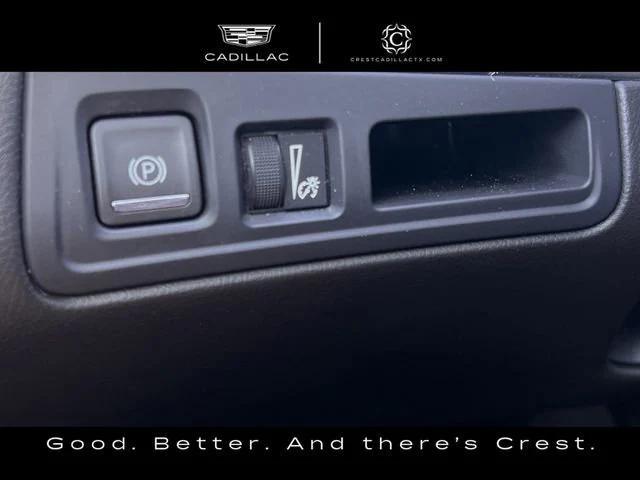 used 2024 Cadillac XT5 car, priced at $28,907