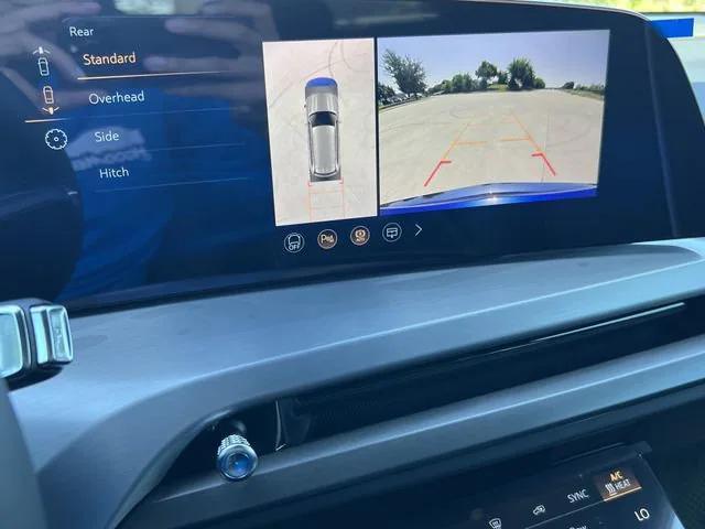 new 2026 Cadillac VISTIQ car, priced at $80,215