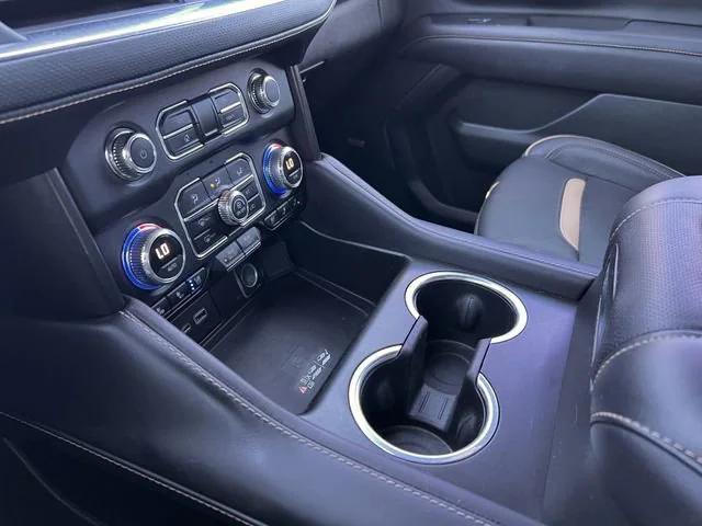 used 2022 GMC Yukon car, priced at $46,989