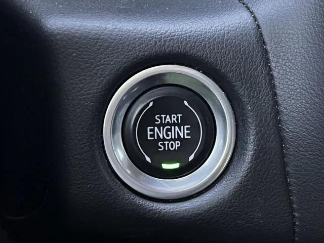 used 2022 GMC Yukon car, priced at $46,989