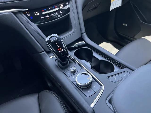 new 2025 Cadillac XT5 car, priced at $56,190